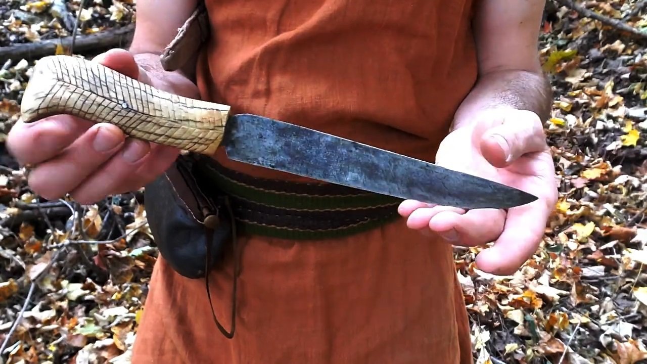 A Beorning Woodsman's Belt